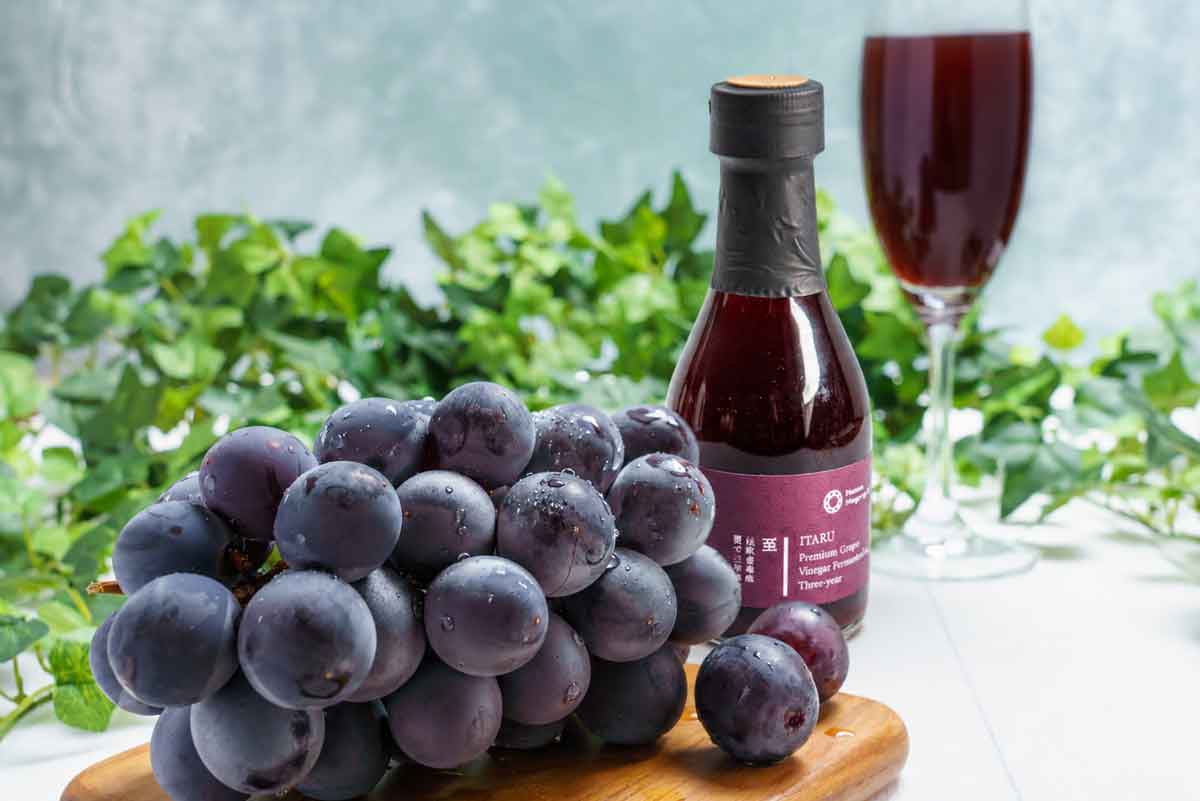プレミアムビネガー100%葡萄のみ 3年熟成 葡萄酢 200ml